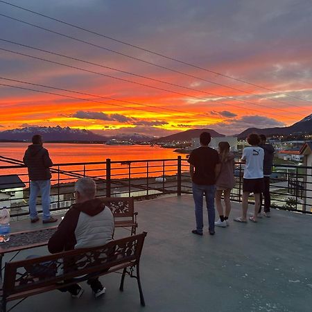 Balcones Del Beagle Apart Ushuaia Exterior photo