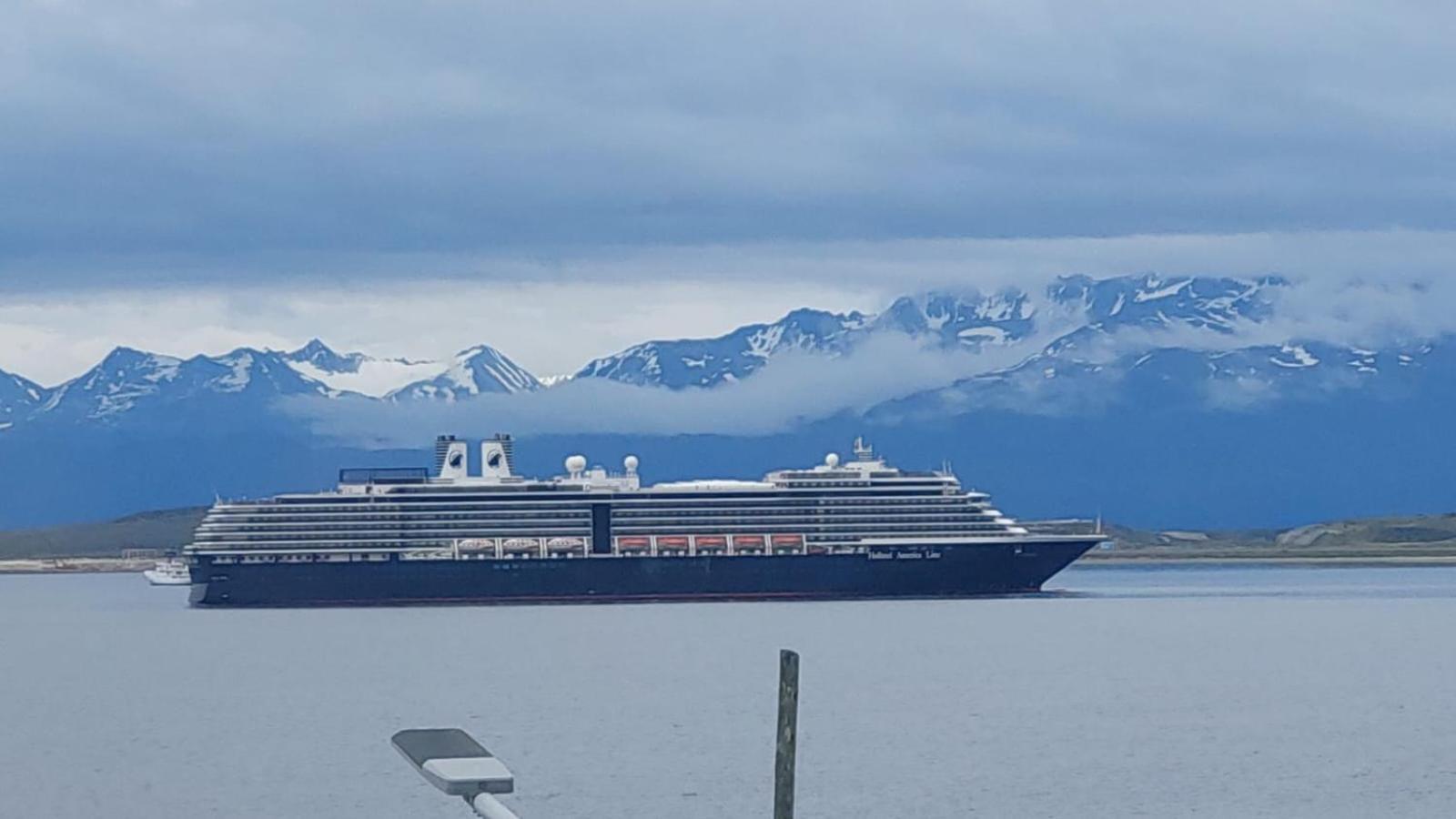 Balcones Del Beagle Apart Ushuaia Exterior photo