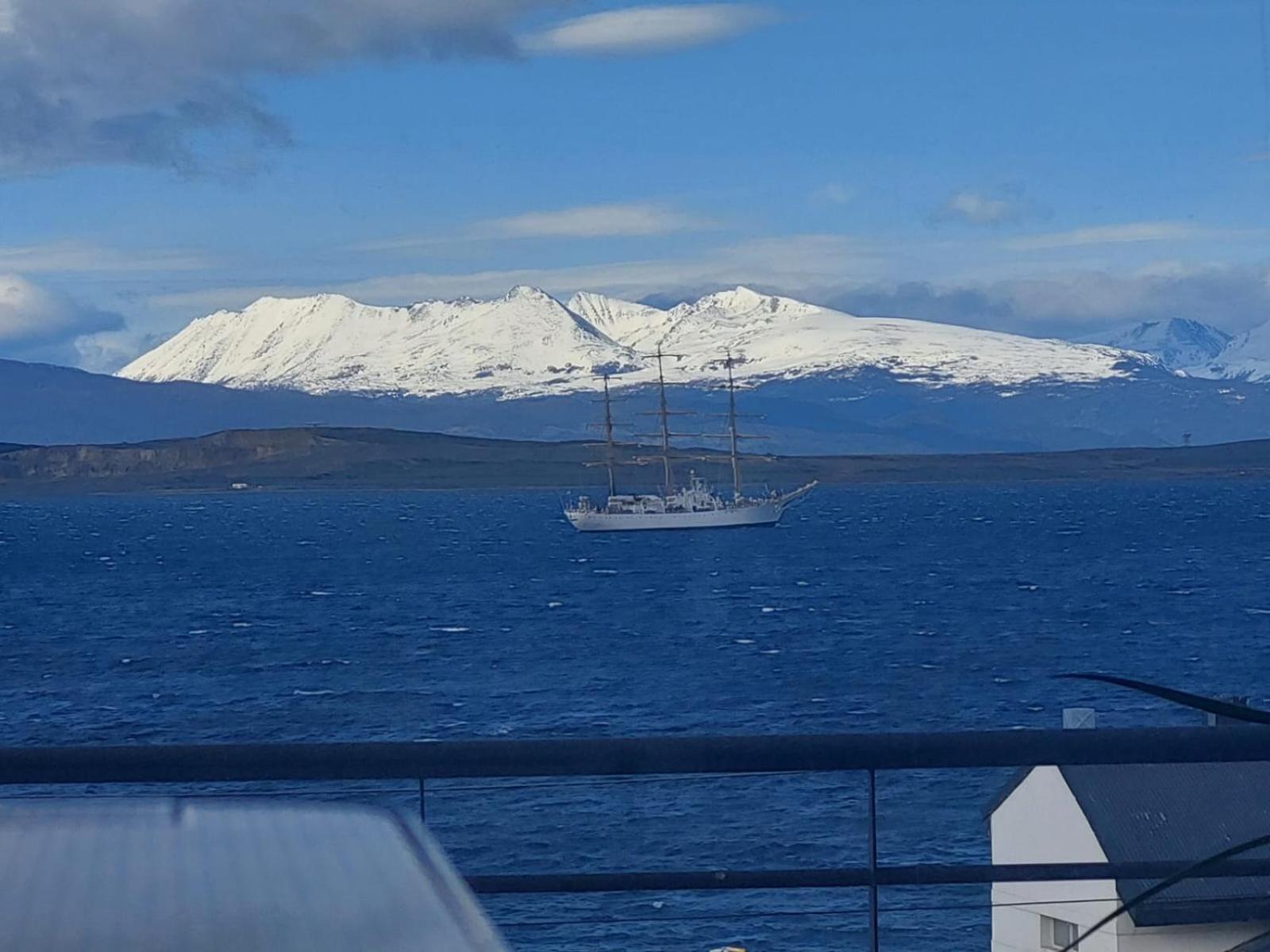 Balcones Del Beagle Apart Ushuaia Exterior photo
