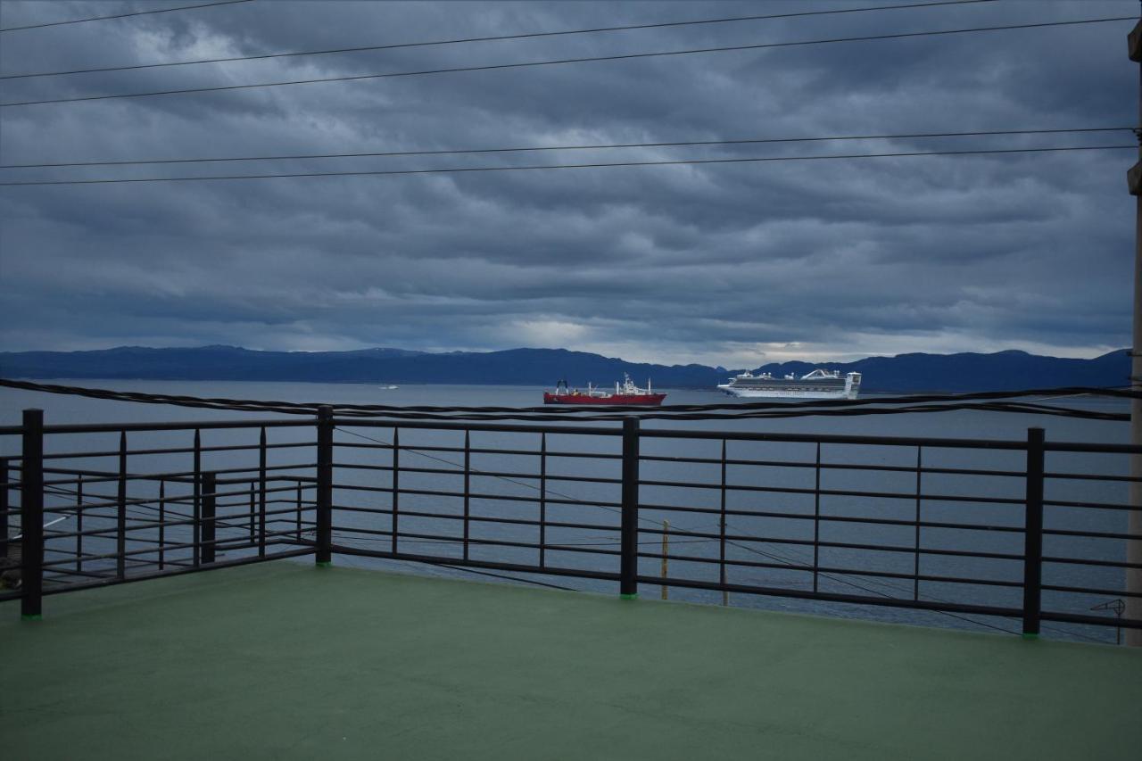Balcones Del Beagle Apart Ushuaia Exterior photo